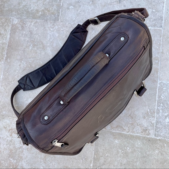 Canyon Outback Leather Goods Dark Brown Expandable Messenger Bag “ACN” debossed - Picture 12 of 14